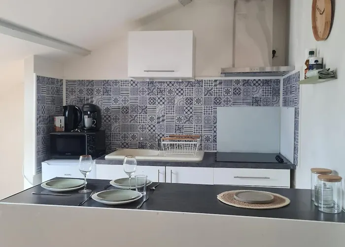 Mercadial Au Coeur De * Сен-Сере