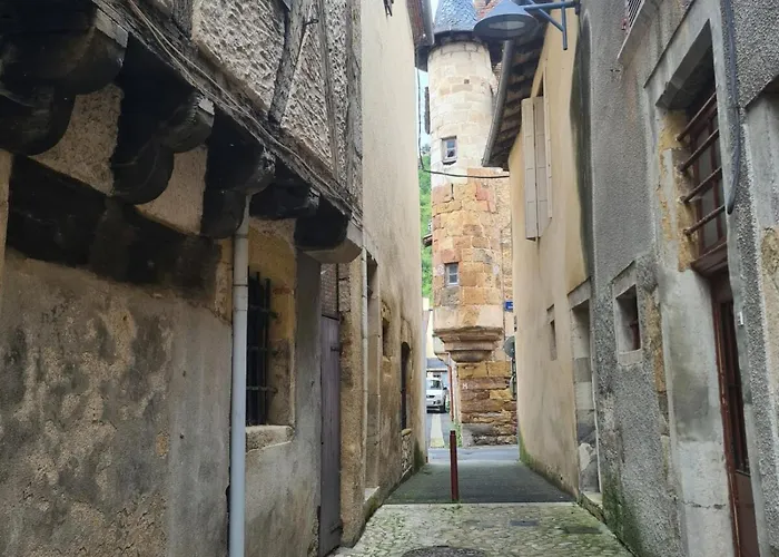 Mercadial Au Coeur De *